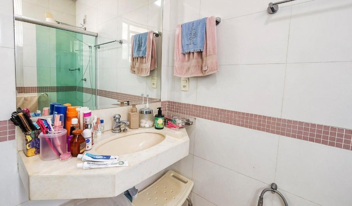 Casa, Santo Antônio, 8 Quartos, 3 Vagas, 3 Suítes