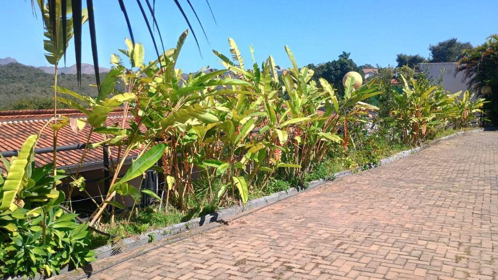 Lote, Adelmolândia, 0 Quarto, 0 Vaga