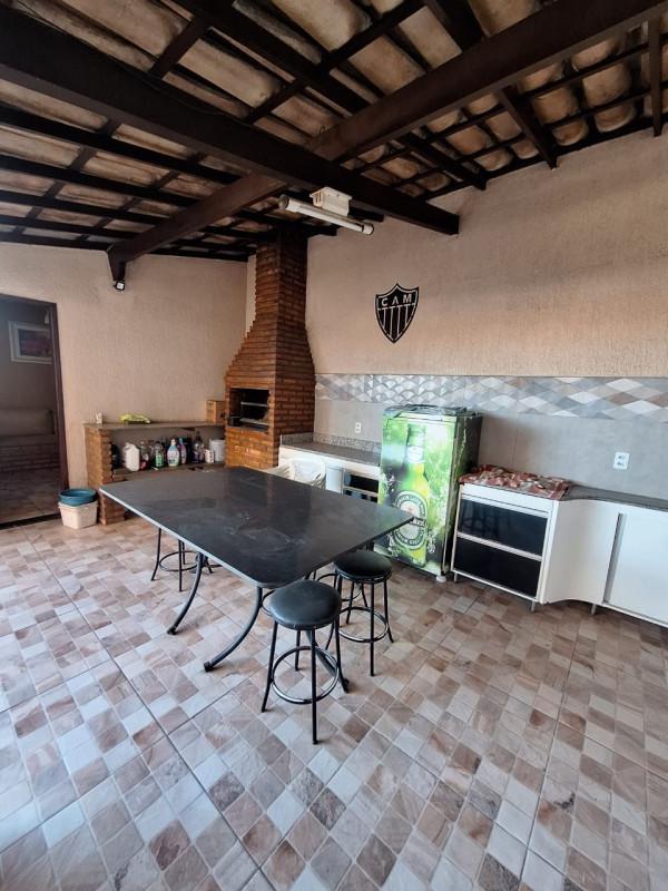 Casa, Jk, 7 Quartos, 3 Vagas, 2 Suítes