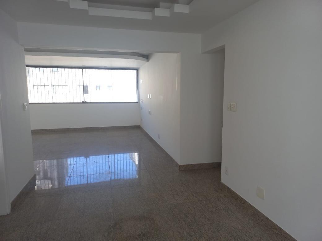 Apartamento, Funcionários, 4 Quartos, 3 Vagas, 2 Suítes