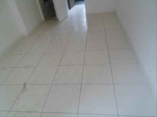 Sala, Funcionários