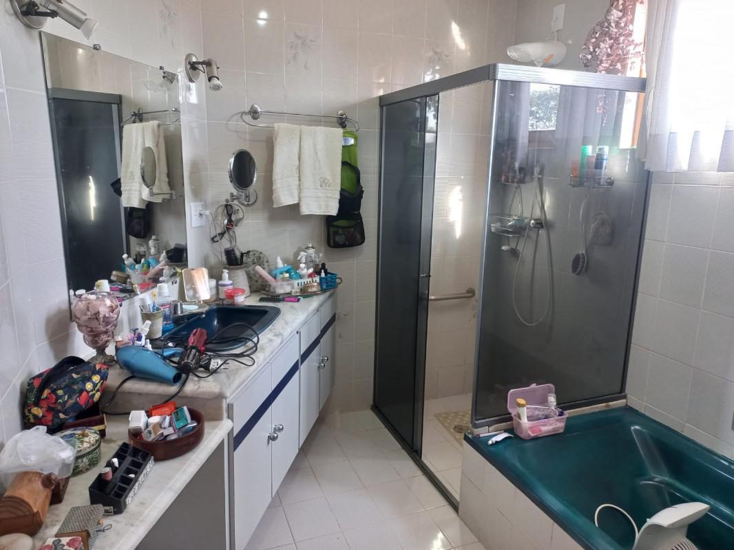 Casa, Itapoã, 4 Quartos, 6 Vagas, 1 Suíte