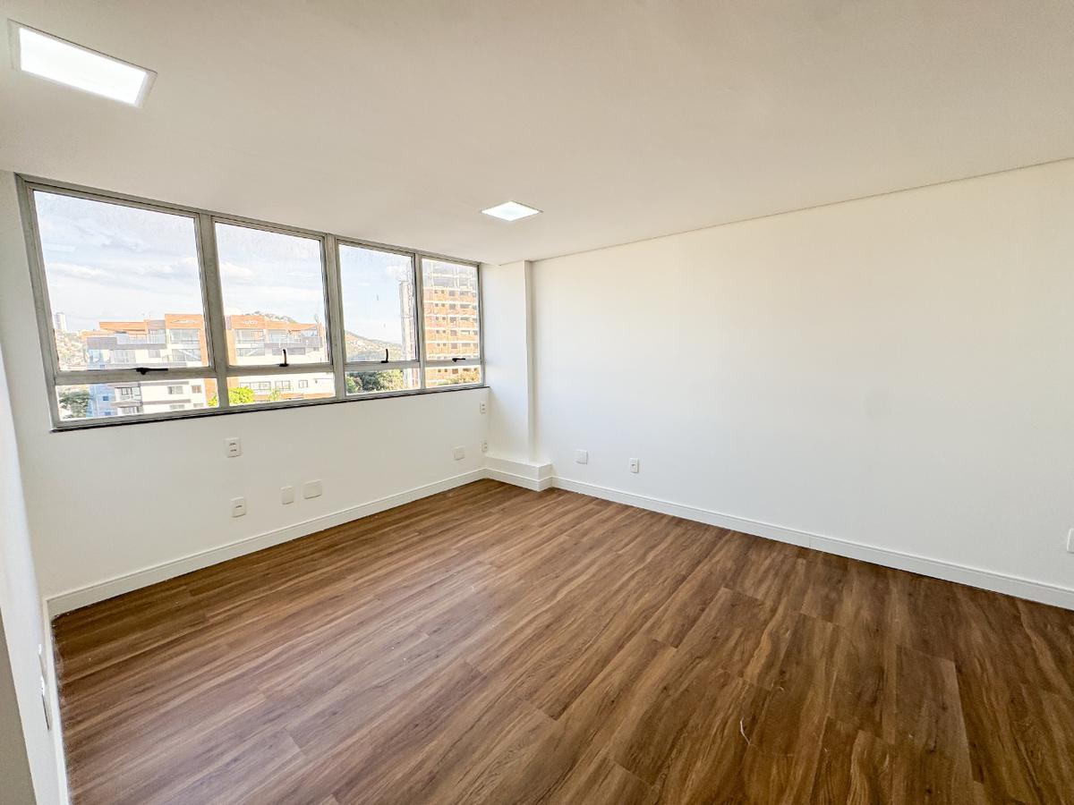 Sala, Ouro Preto, 0 Quarto, 1 Vaga