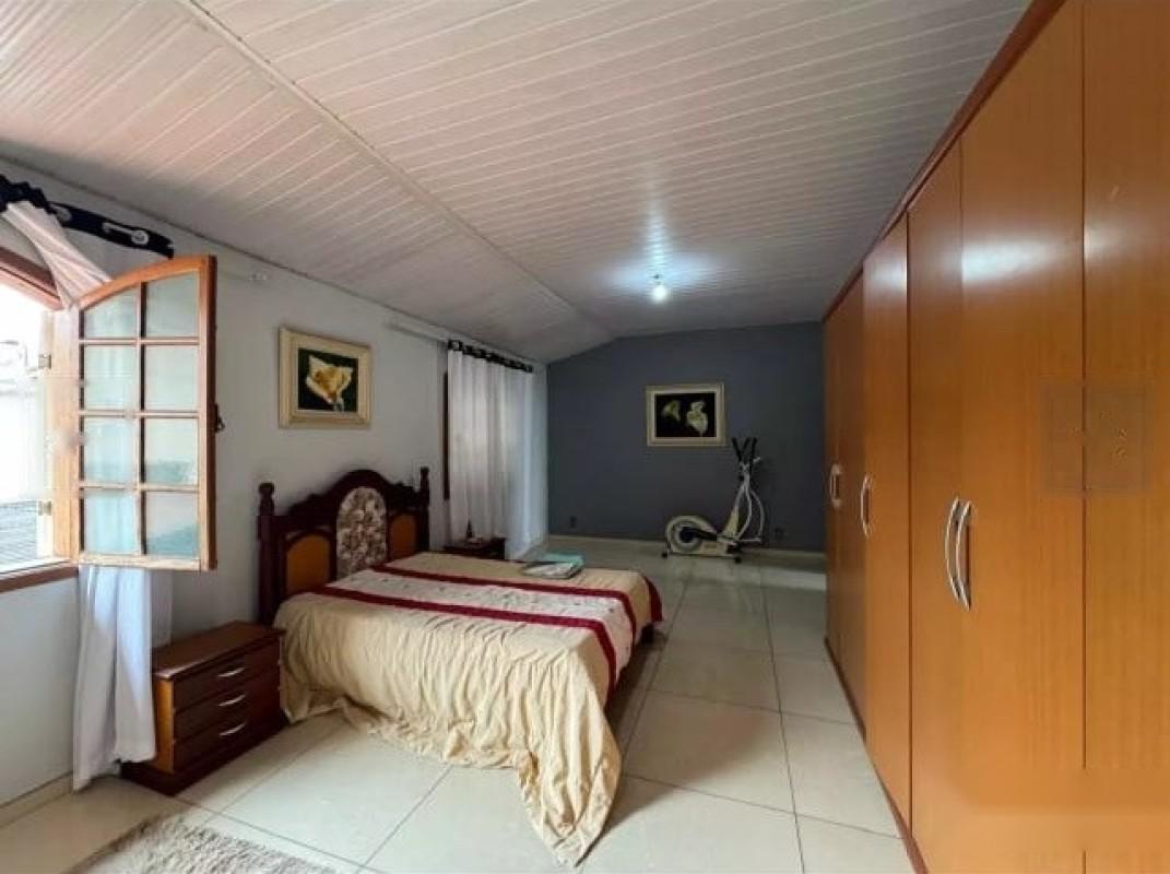 Casa, Estrela do Oriente, 5 Quartos, 1 Vaga, 1 Suíte