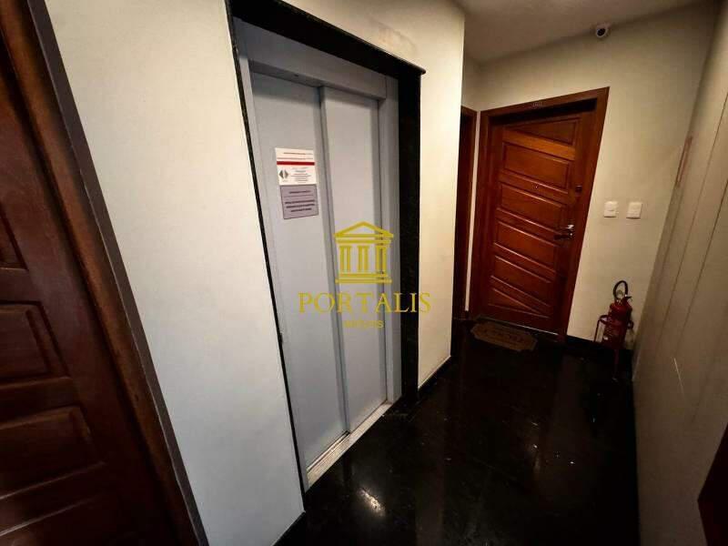 Apartamento, Sagrada Família, 3 Quartos, 2 Vagas, 1 Suíte
