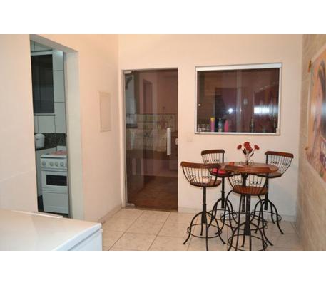 Casa, Castelo, 3 Quartos, 2 Vagas, 1 Suíte