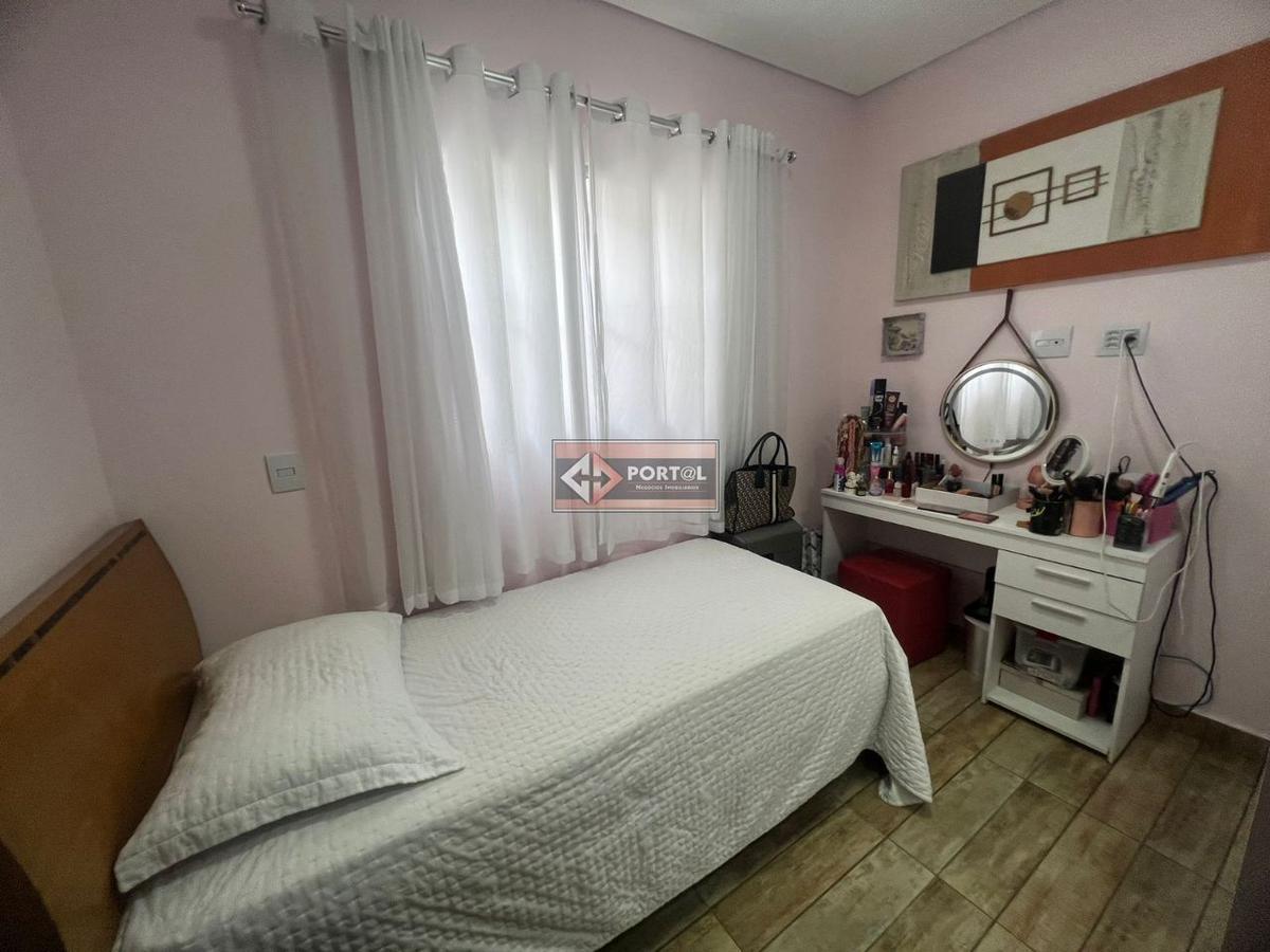 Casa, Boa Vista, 3 Quartos, 2 Vagas, 1 Suíte