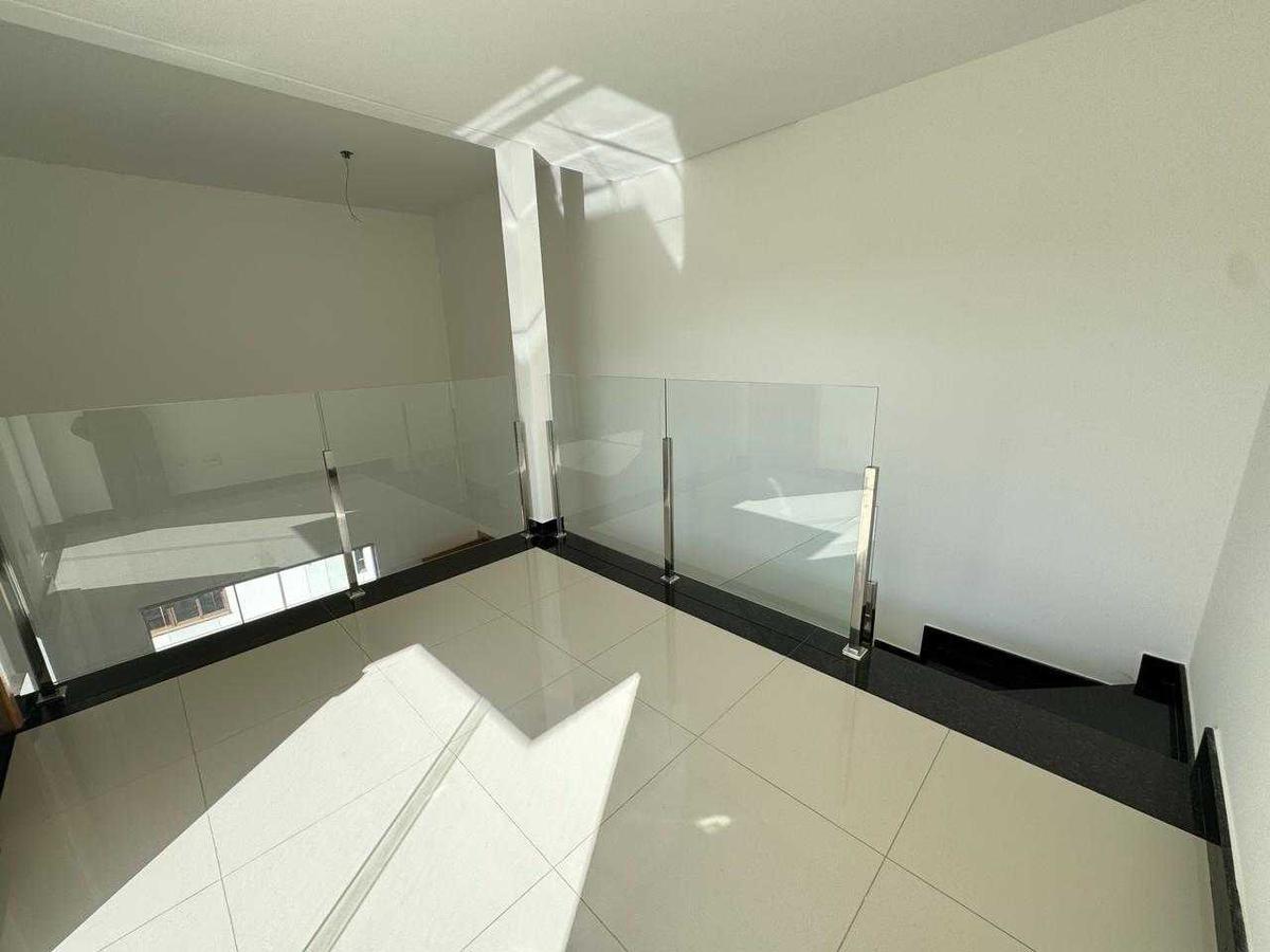 Cobertura, Vila Paris, 2 Quartos, 3 Vagas, 2 Suítes