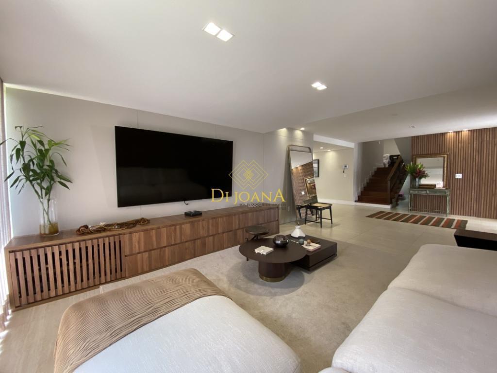 Casa, Ingá Alto, 4 Quartos, 8 Vagas, 4 Suítes