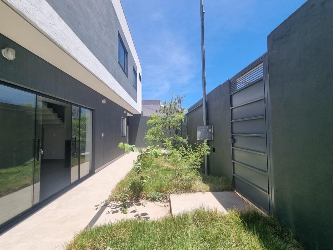 Casa, São Pedro, 3 Quartos, 2 Vagas, 1 Suíte