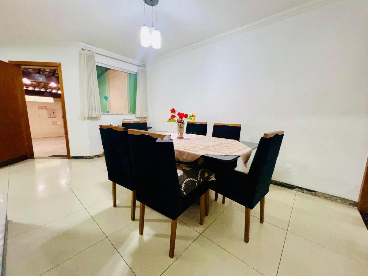 Casa, Planalto, 3 Quartos, 2 Vagas, 1 Suíte