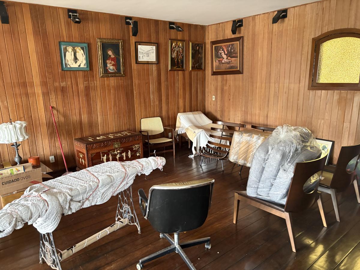 Casa, Vila Paris, 5 Quartos, 3 Vagas, 1 Suíte