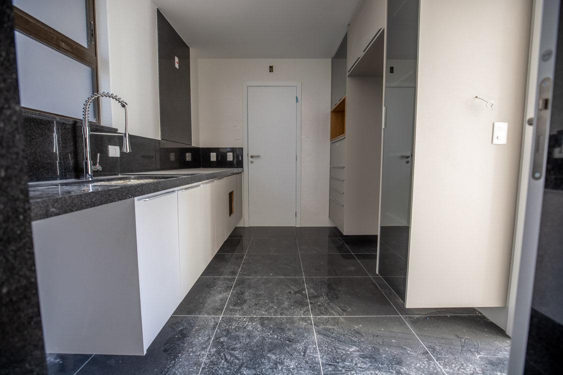 Apartamento, Lourdes, 4 Quartos, 3 Vagas, 4 Suítes