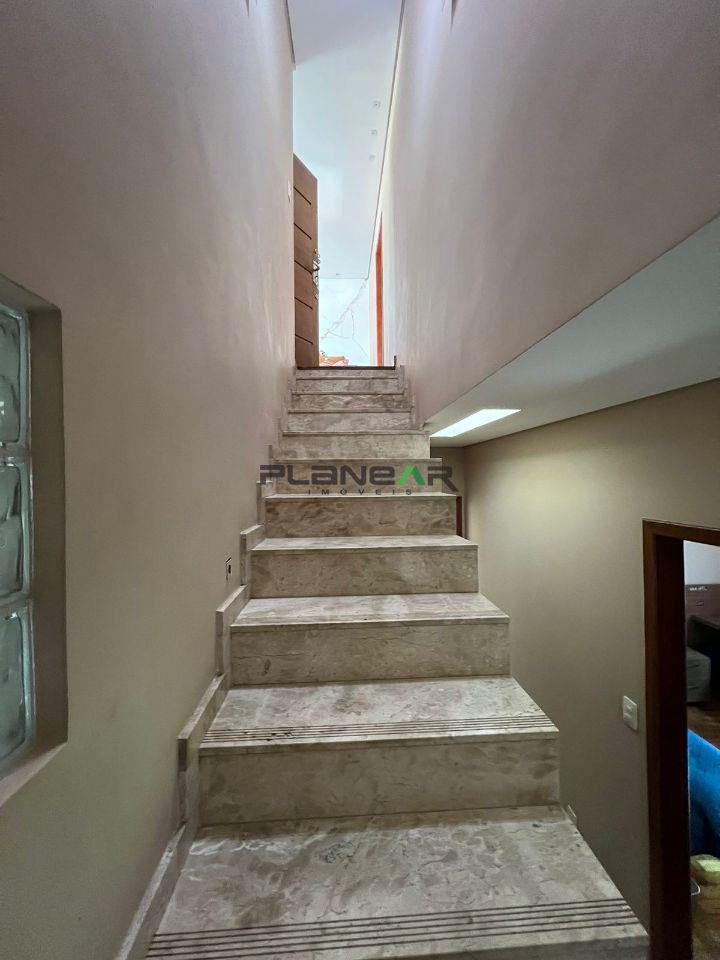 Casa, Amazonas, 5 Quartos, 5 Vagas, 1 Suíte