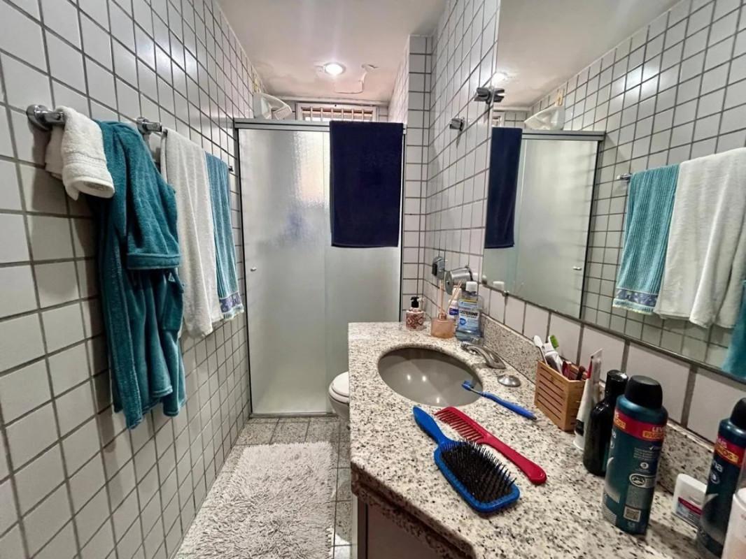 Apartamento, Vila Paris, 2 Quartos, 1 Vaga