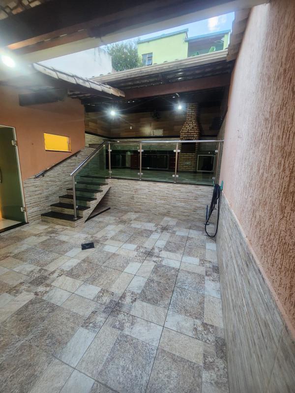Casa, Vale das Amendoeiras, 3 Quartos, 4 Vagas, 1 Suíte