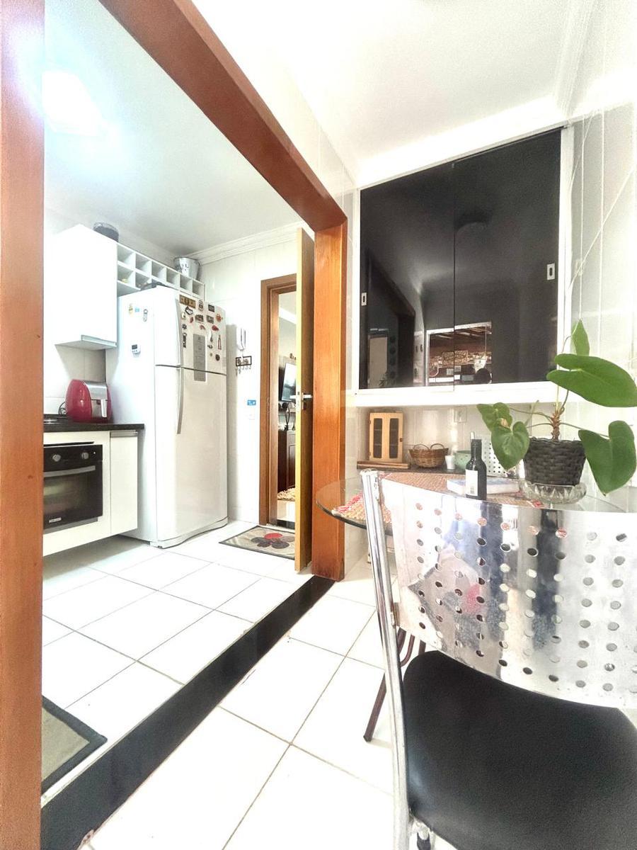 Apartamento, Paquetá, 2 Quartos, 2 Vagas, 1 Suíte