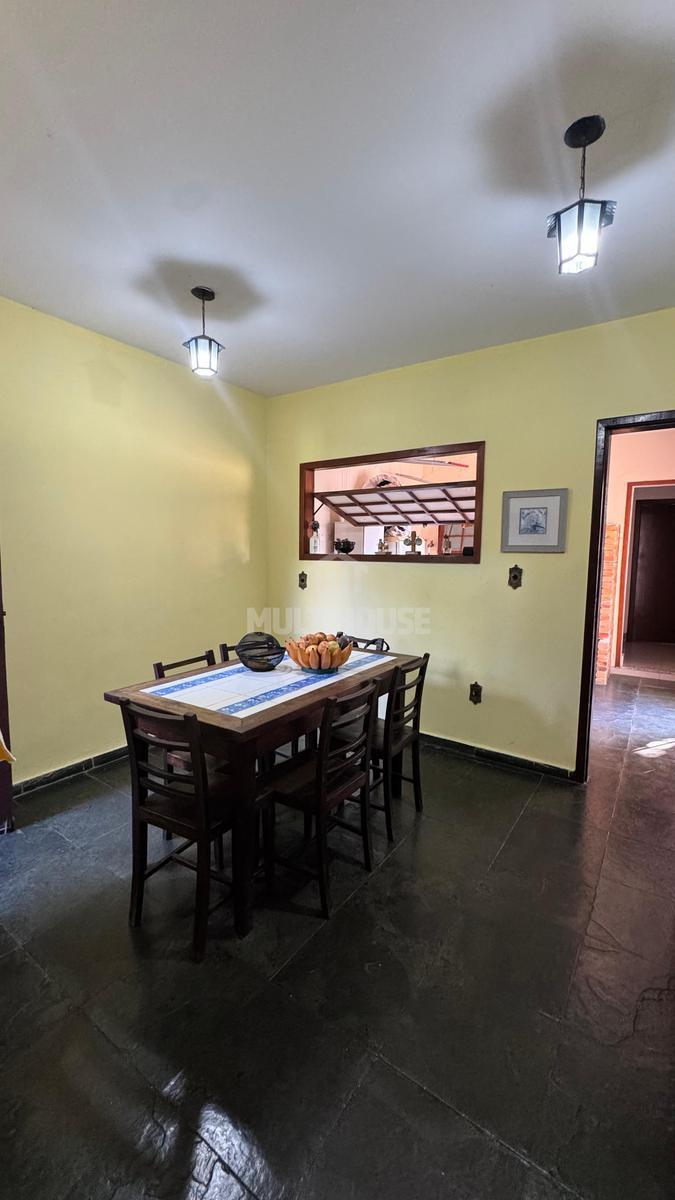 Casa, Santa Amélia, 4 Quartos, 10 Vagas, 1 Suíte