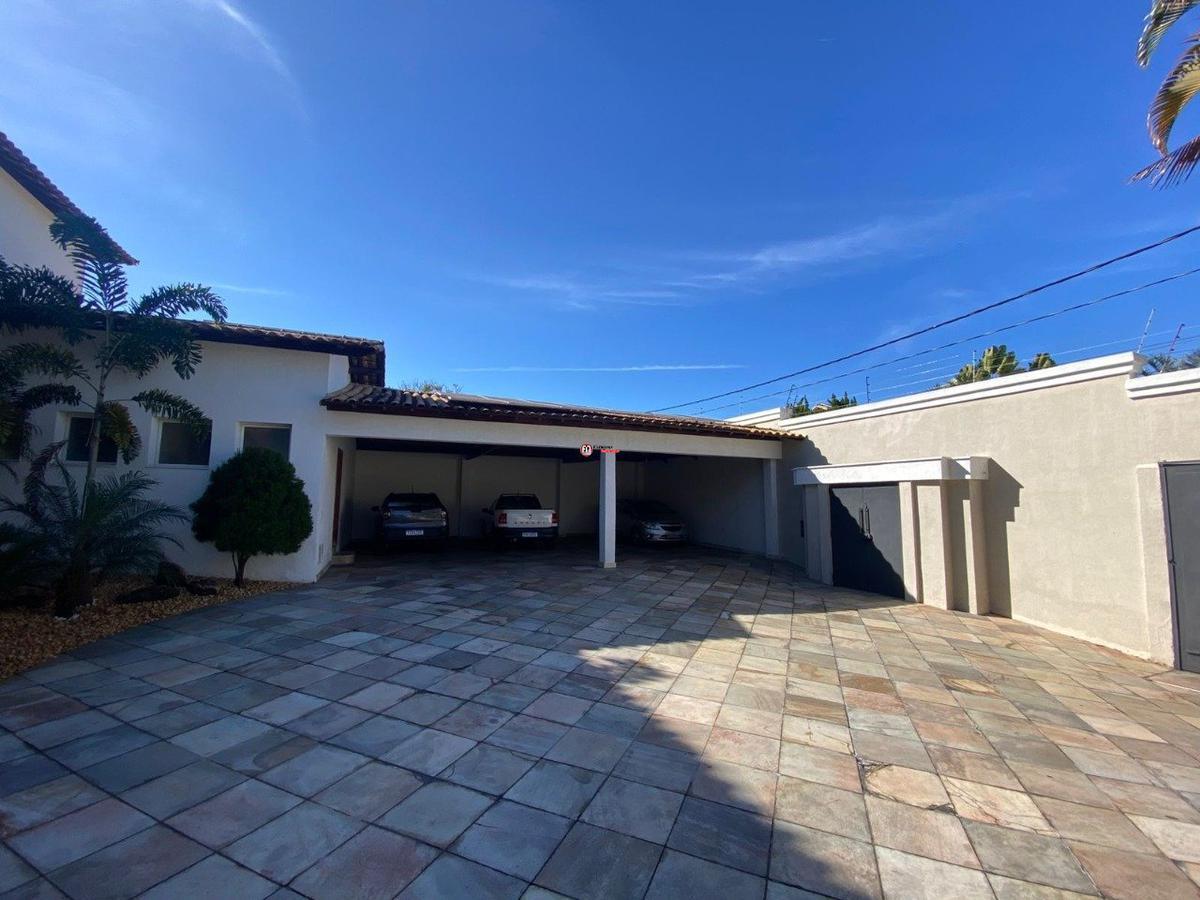 Casa, Bandeirantes (pampulha), 5 Quartos, 6 Vagas, 4 Suítes