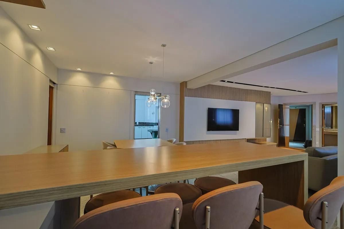 Apartamento, Belvedere, 4 Quartos, 4 Vagas, 2 Suítes