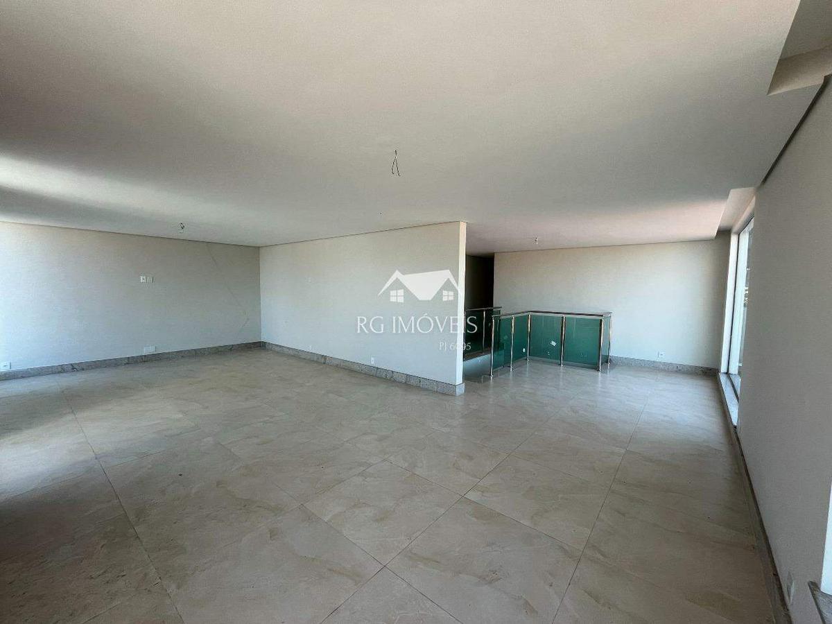 Casa, Brasiléia, 3 Quartos, 4 Vagas, 3 Suítes