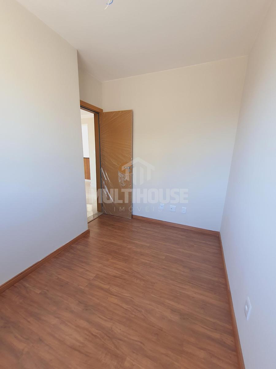 Apartamento, Santa Branca, 3 Quartos, 2 Vagas, 1 Suíte