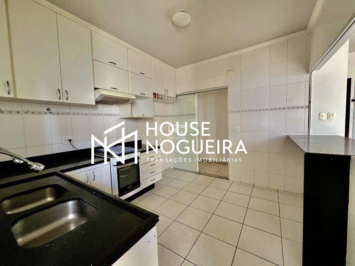 Casa, Santa Helena, 4 Quartos, 8 Vagas, 2 Suítes