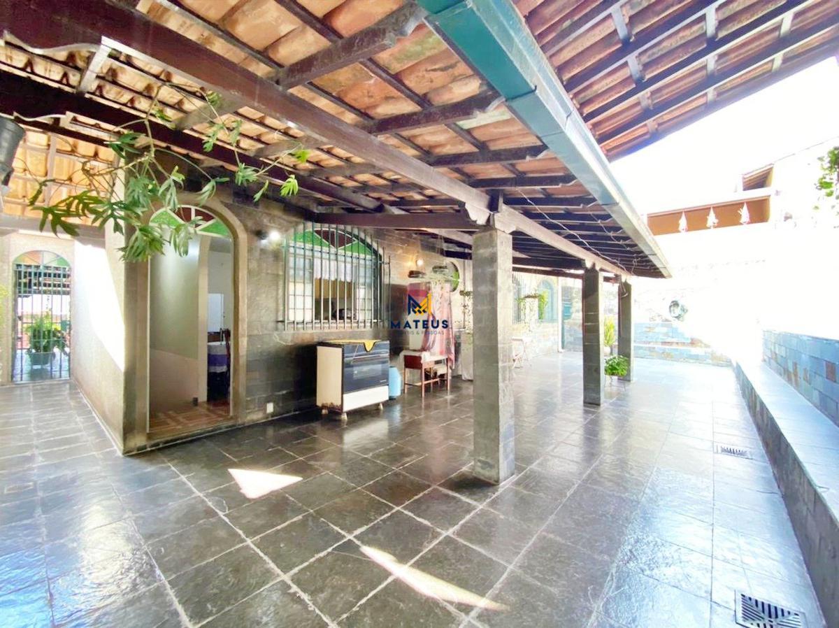 Casa, Caiçaras, 3 Quartos, 3 Vagas, 1 Suíte
