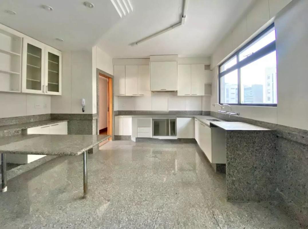 Apartamento, Santa Efigênia, 4 Quartos, 4 Vagas, 4 Suítes