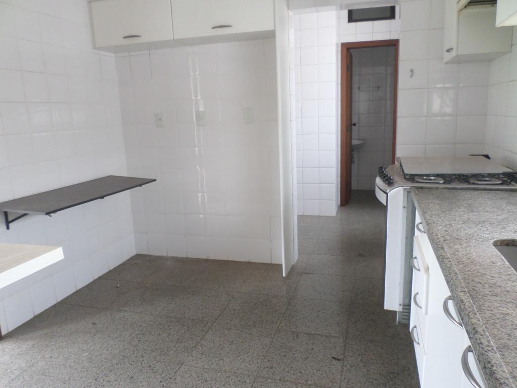 Cobertura, Serra, 4 Quartos, 2 Vagas, 1 Suíte