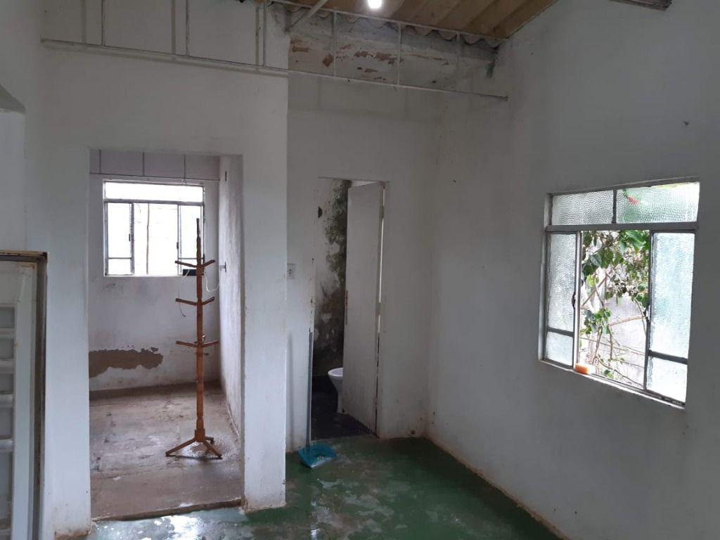 Casa, Santo Antônio (roça Grande), 2 Quartos, 0 Vaga