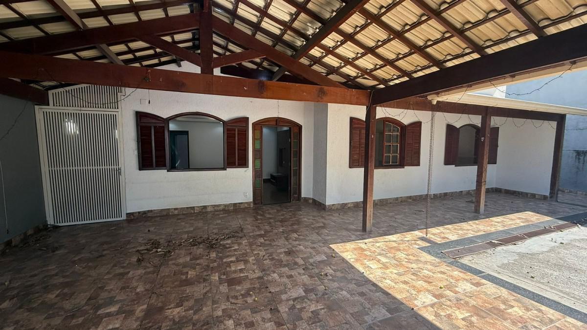 Casa, Fonte Grande, 4 Quartos, 10 Vagas, 2 Suítes