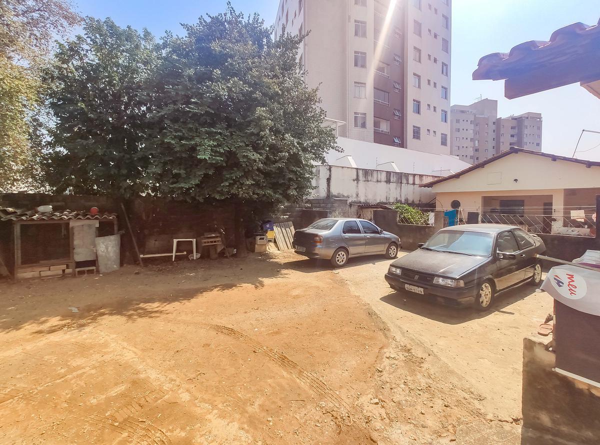 Lote, Jaraguá, 0 Quarto, 0 Vaga