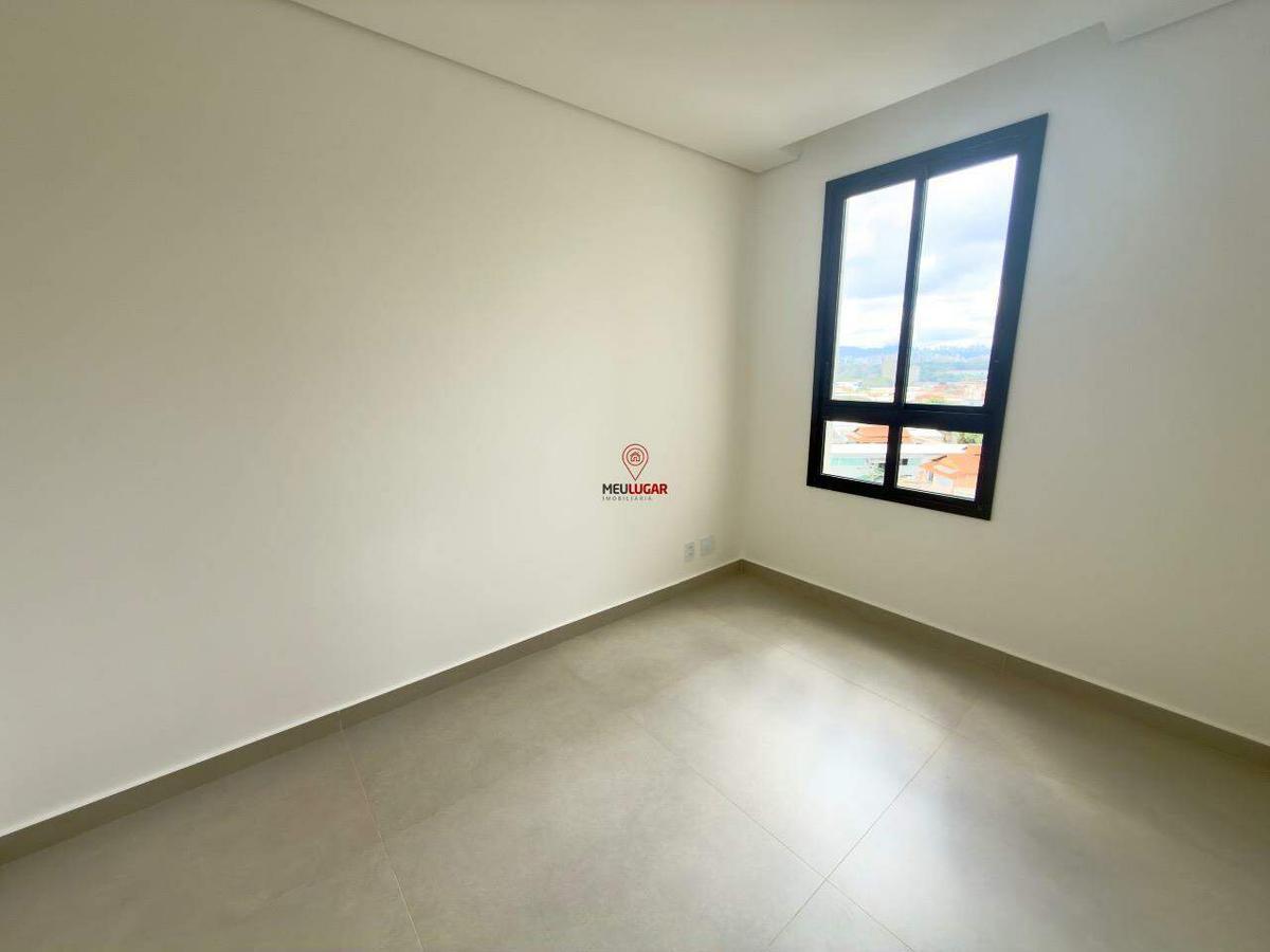Cobertura, Jardim Industrial, 2 Quartos, 2 Vagas, 1 Suíte