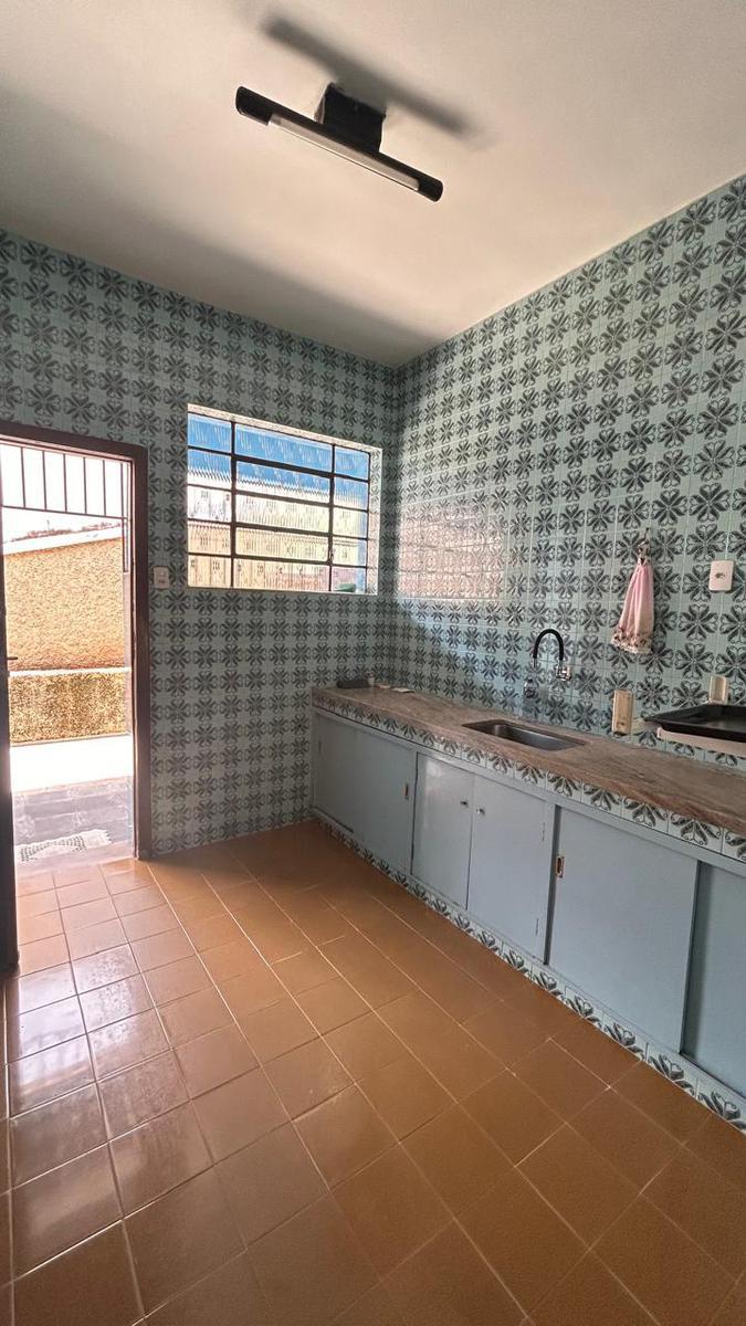Casa, Nova Floresta, 3 Quartos, 2 Vagas