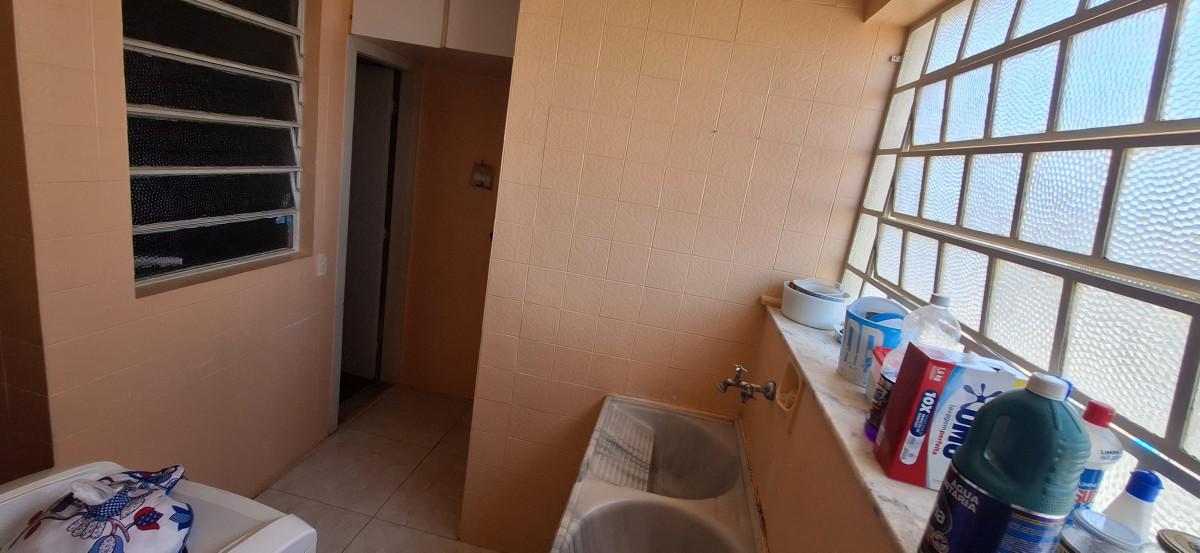 Apartamento, Sagrada Família, 2 Quartos, 1 Vaga