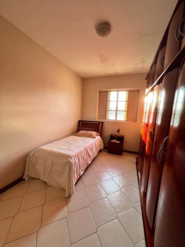 Casa, Arvoredo, 4 Quartos, 6 Vagas, 1 Suíte