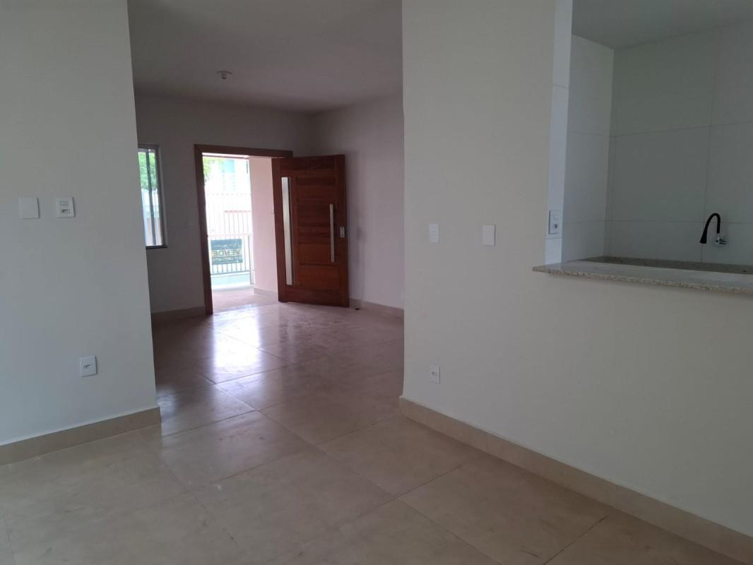 Casa, Serrano, 3 Quartos, 2 Vagas, 1 Suíte