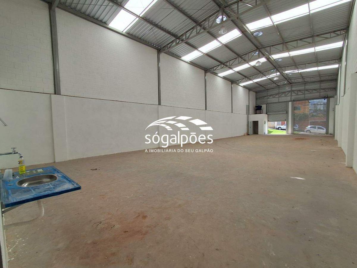 Galpão, João Pinheiro