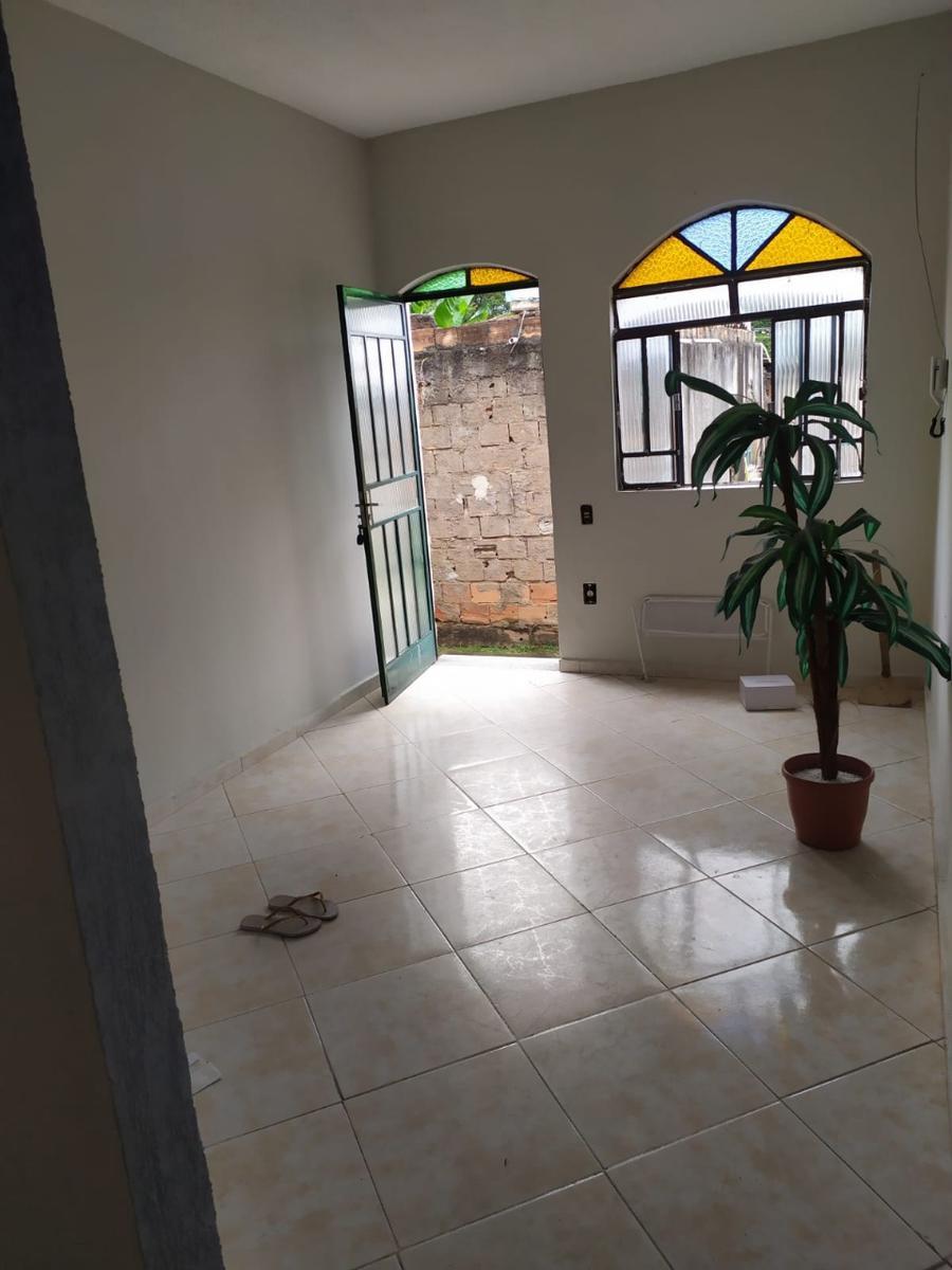 Casa, Trevo, 2 Quartos, 3 Vagas