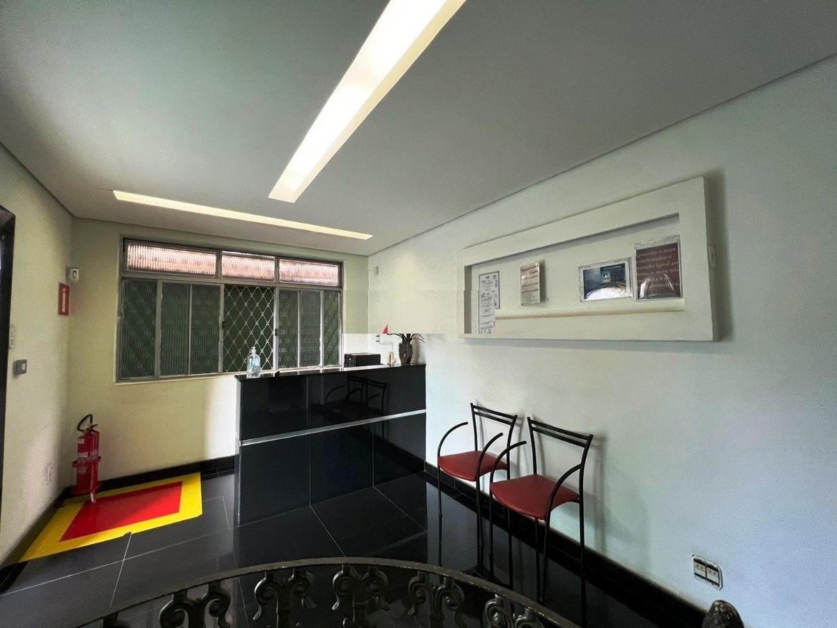 Casa, Calafate, 5 Quartos, 4 Vagas, 2 Suítes