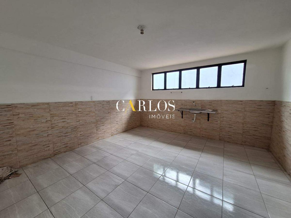 Galpão, Santa Branca, 6 Vagas