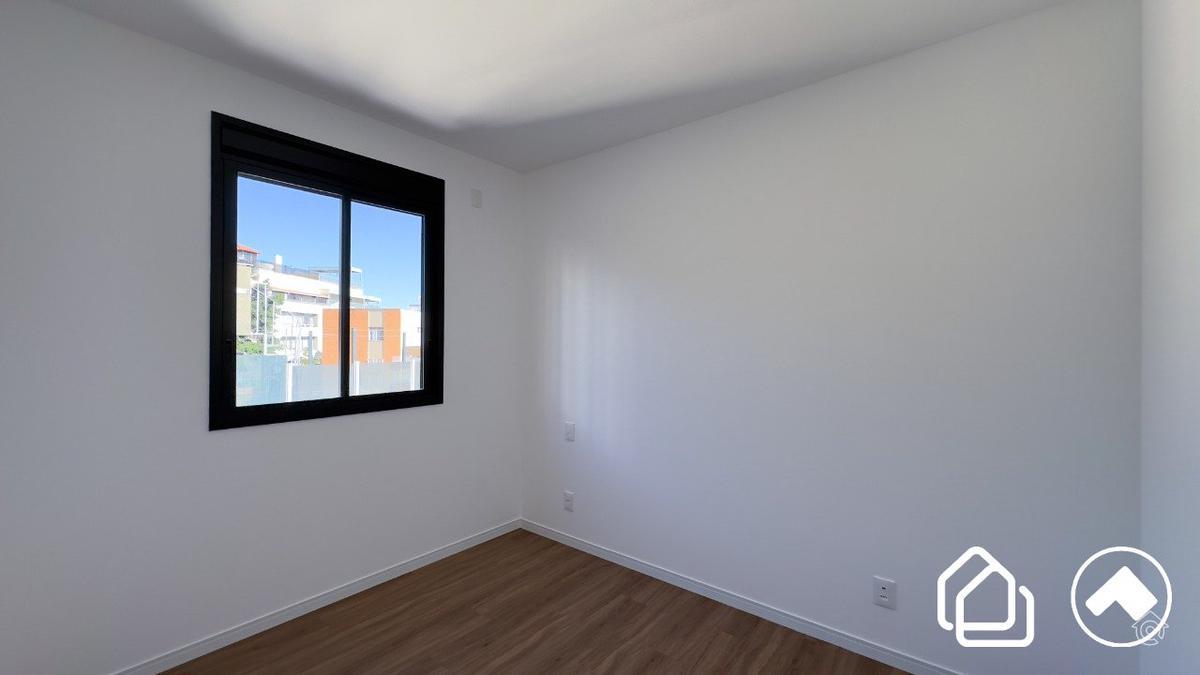 Apartamento, Grajaú, 2 Quartos, 2 Vagas, 1 Suíte