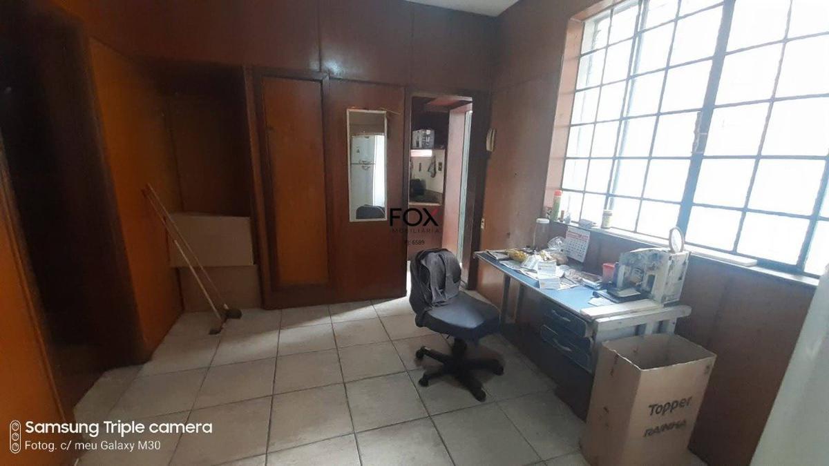 Casa, Funcionários, 4 Quartos, 2 Vagas