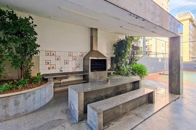 Apartamento, Funcionários, 4 Quartos, 2 Vagas, 1 Suíte