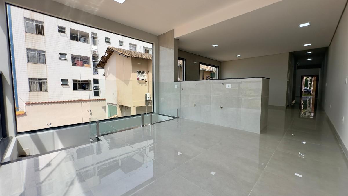 Casa, Heliópolis, 4 Quartos, 3 Vagas, 1 Suíte