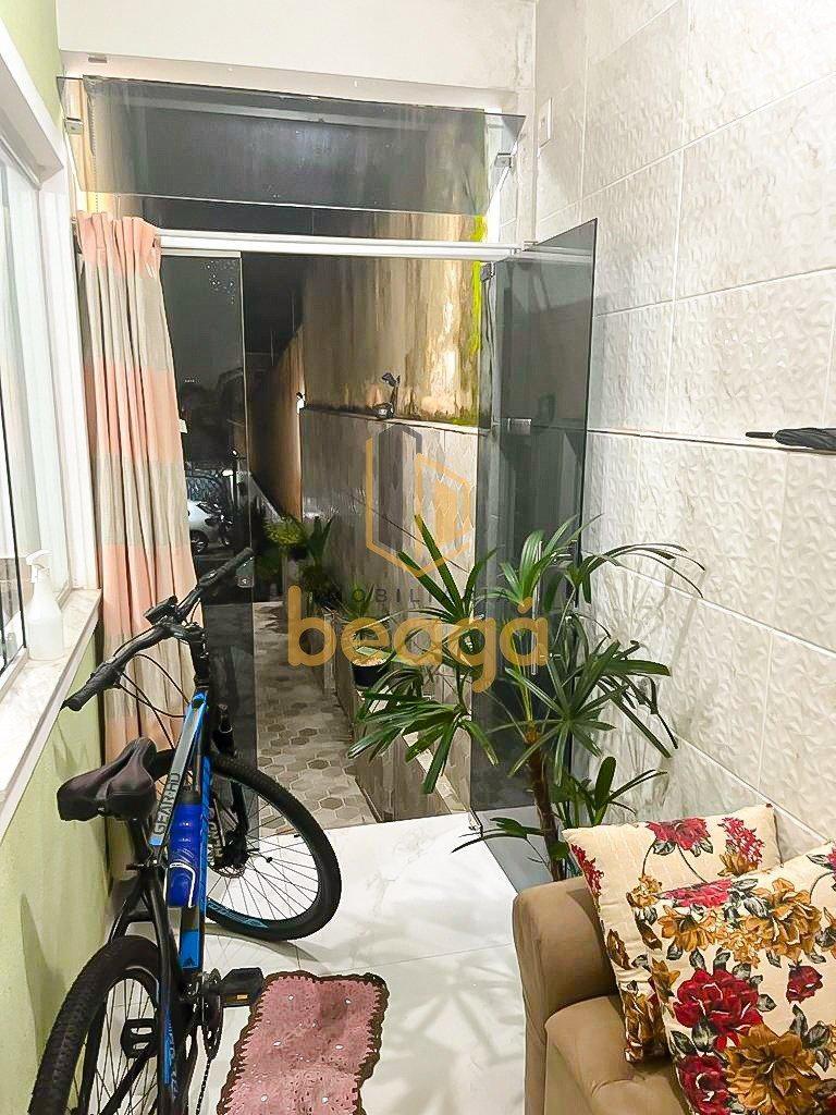 Casa, Parque Xangri-lá, 2 Quartos, 1 Vaga, 1 Suíte