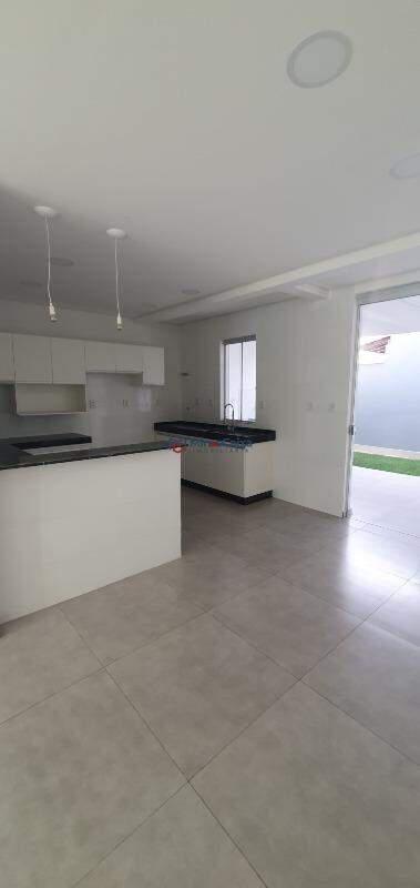 Casa, Primavera, 3 Quartos, 1 Vaga, 1 Suíte