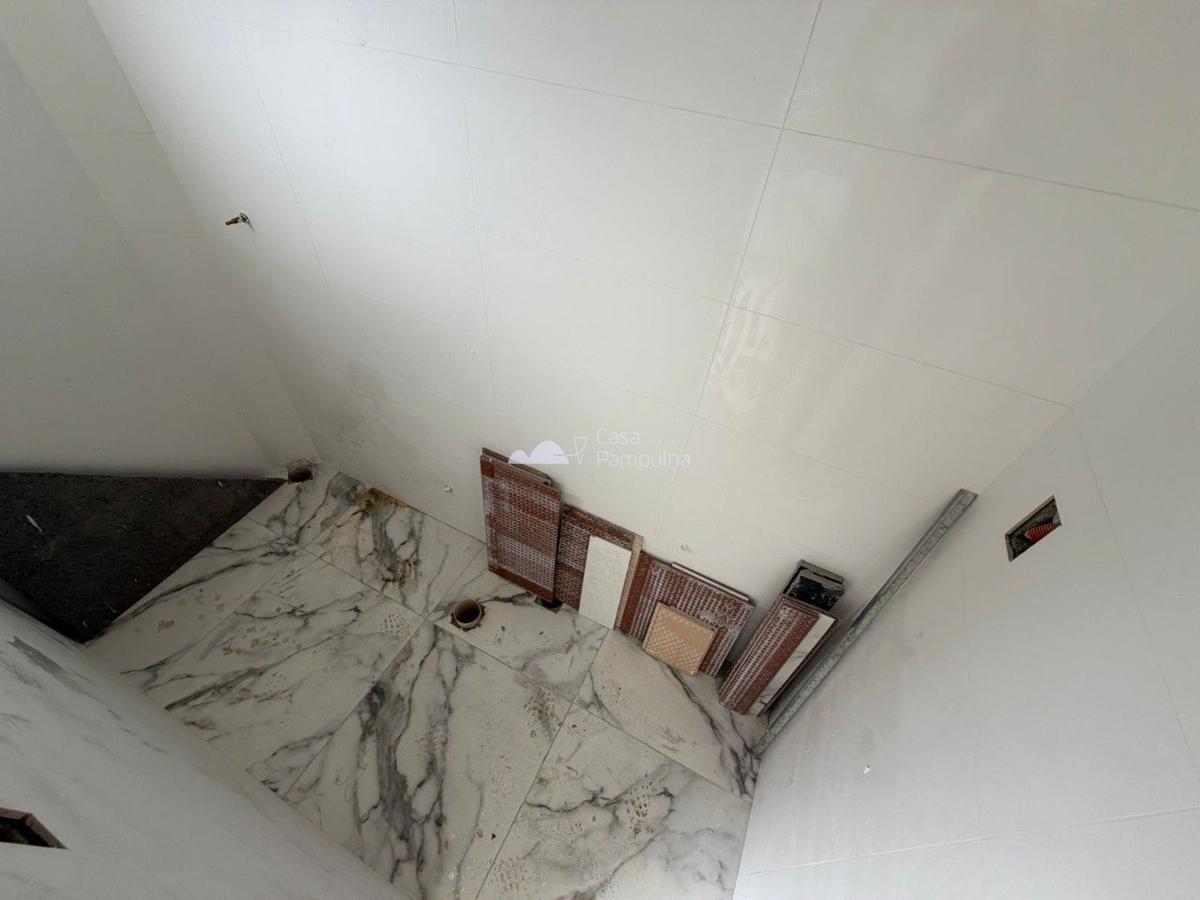 Casa, Piratininga (venda Nova), 2 Quartos, 1 Vaga, 2 Suítes