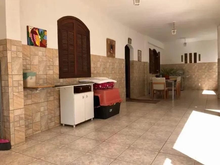 Casa, Buritis, 5 Quartos, 4 Vagas, 1 Suíte